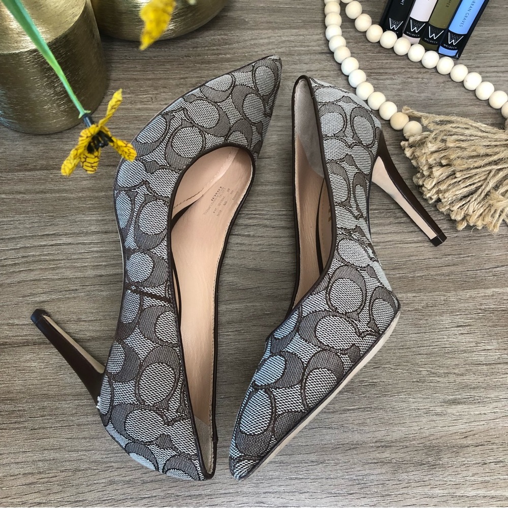 Coach Skyler Pump In Signature Jacquard Brown Pointed Toe Heels 8 - Picture 5 of 12
